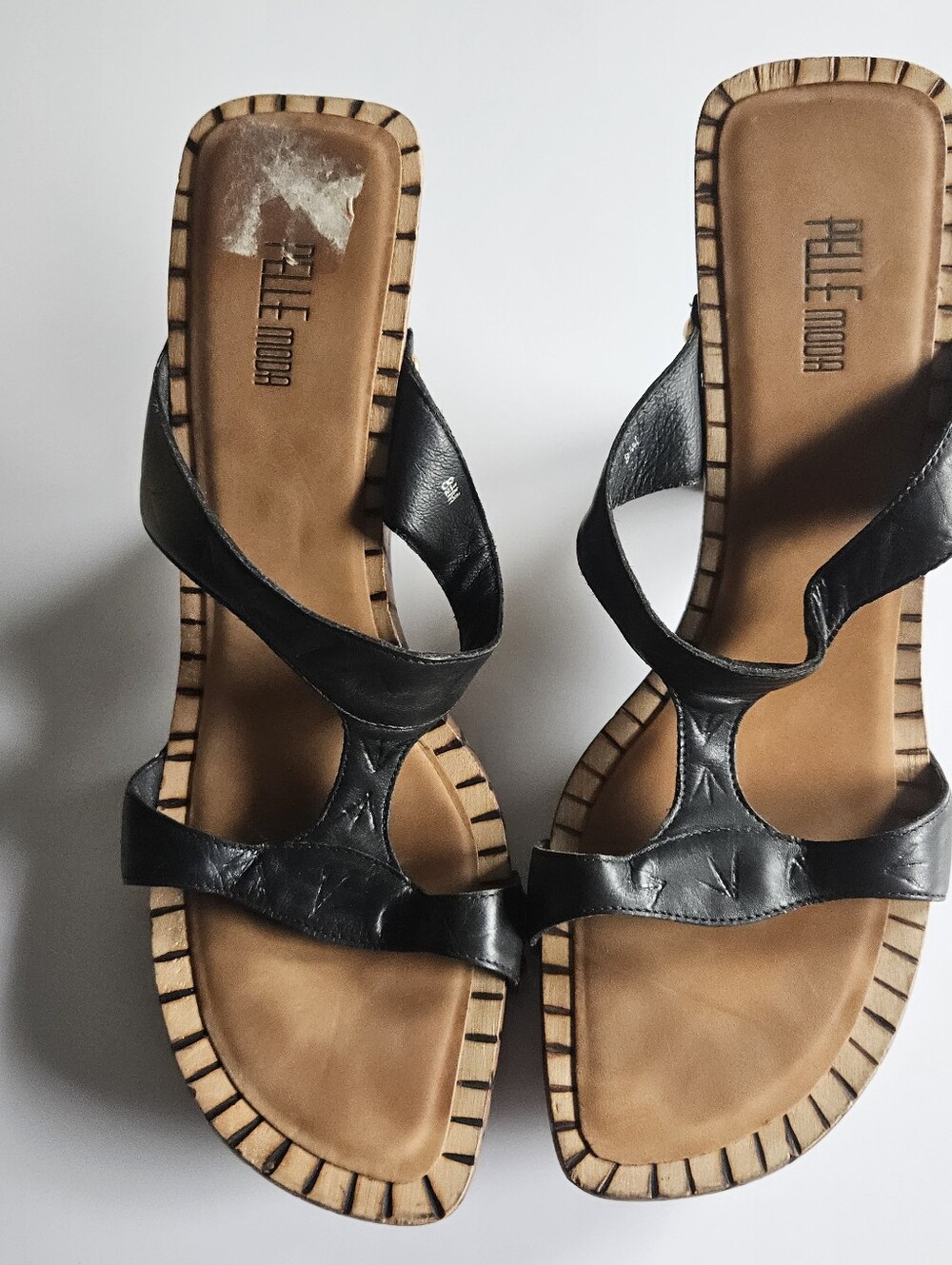 Pelle Moda Black Heeled Sandals Boho Chic Vintage Unique Size 8.5